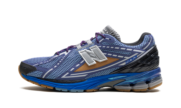 Vue latérale des baskets New Balance 1906R Medusa Azul – profil