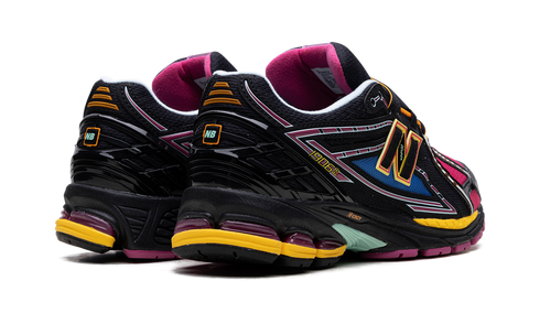 New Balance 1906R Black/Pink
