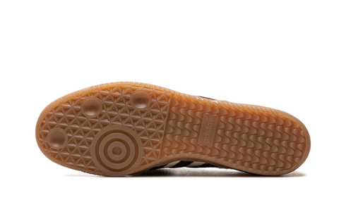 Adidas Handball Spezial WMNS in Off White Collegiate Burgundy with gum sole, available at ASEY SHOP Morocco.