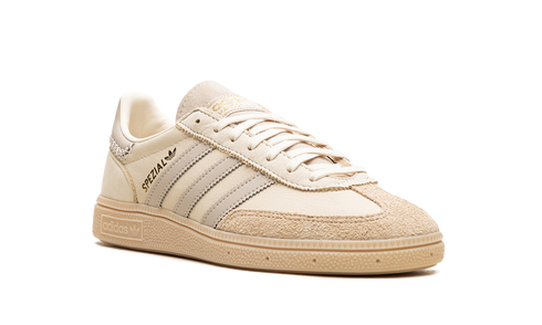 Adidas Handball Spezial WMNS in Cream White Beige with suede upper, available at ASEY SHOP Morocco