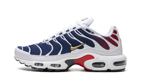 Nike Air Max Plus PSG edition sneaker in navy, red, and white, available at ASEY SHOP Morocco.