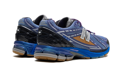 Vue arrière – talon de la New Balance 1906R Medusa Azul