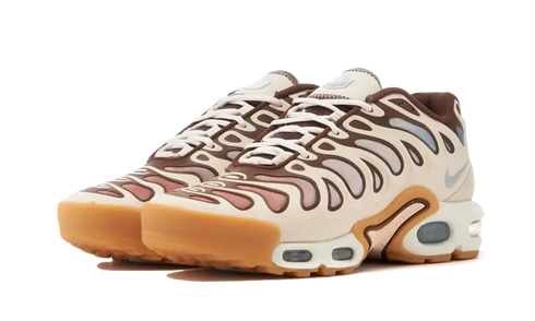 Nike Air Max Plus Drift Phantom Cacao Wow sneakers with phantom and cacao color accents, available at ASEY SHOP Morocco.