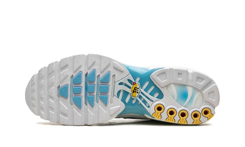 Nike Air Max Plus Marseille sneakers with vibrant color design, available at ASEY SHOP Morocco.