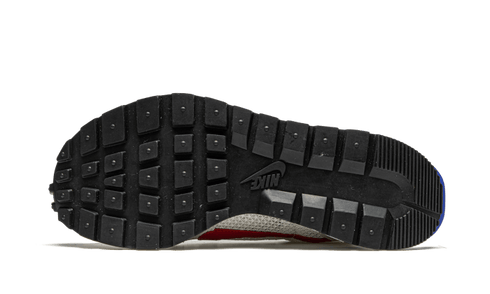 Vaporwaffle Sacai Sport Fuchsia Game Royal