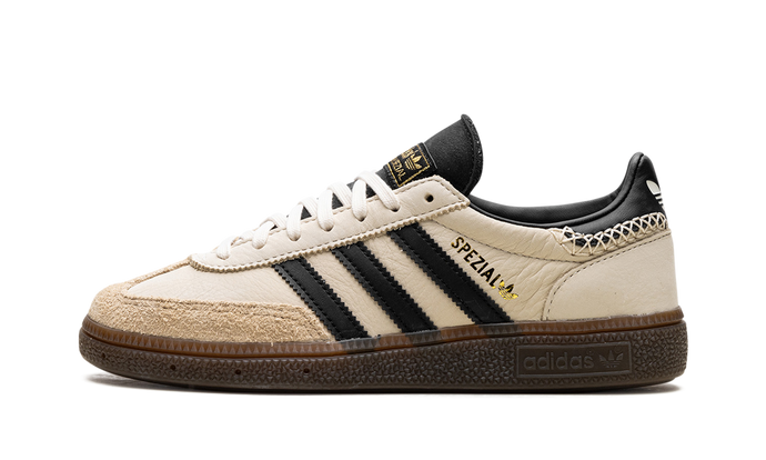 Adidas Handball Spezial WMNS in Wonder White Black, classic white and black sneaker, available at ASEY SHOP Morocco.