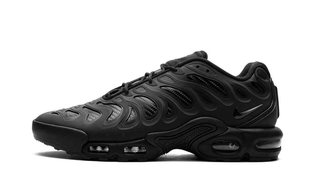 Nike Air Max Plus Drift Black Anthracite sneakers with sleek black design and anthracite accents, available at ASEY SHOP Morocco.