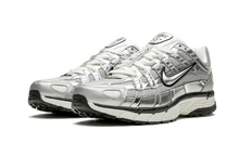 Charger l&#39;image dans la galerie, Nike P-6000 Metallic Silver sneaker with mesh and leather overlays, available at ASEY SHOP Morocco.


