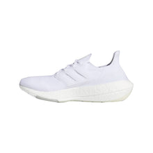 Charger l&#39;image dans la galerie, Ultra Boost 2021 Cloud White Grey Three

